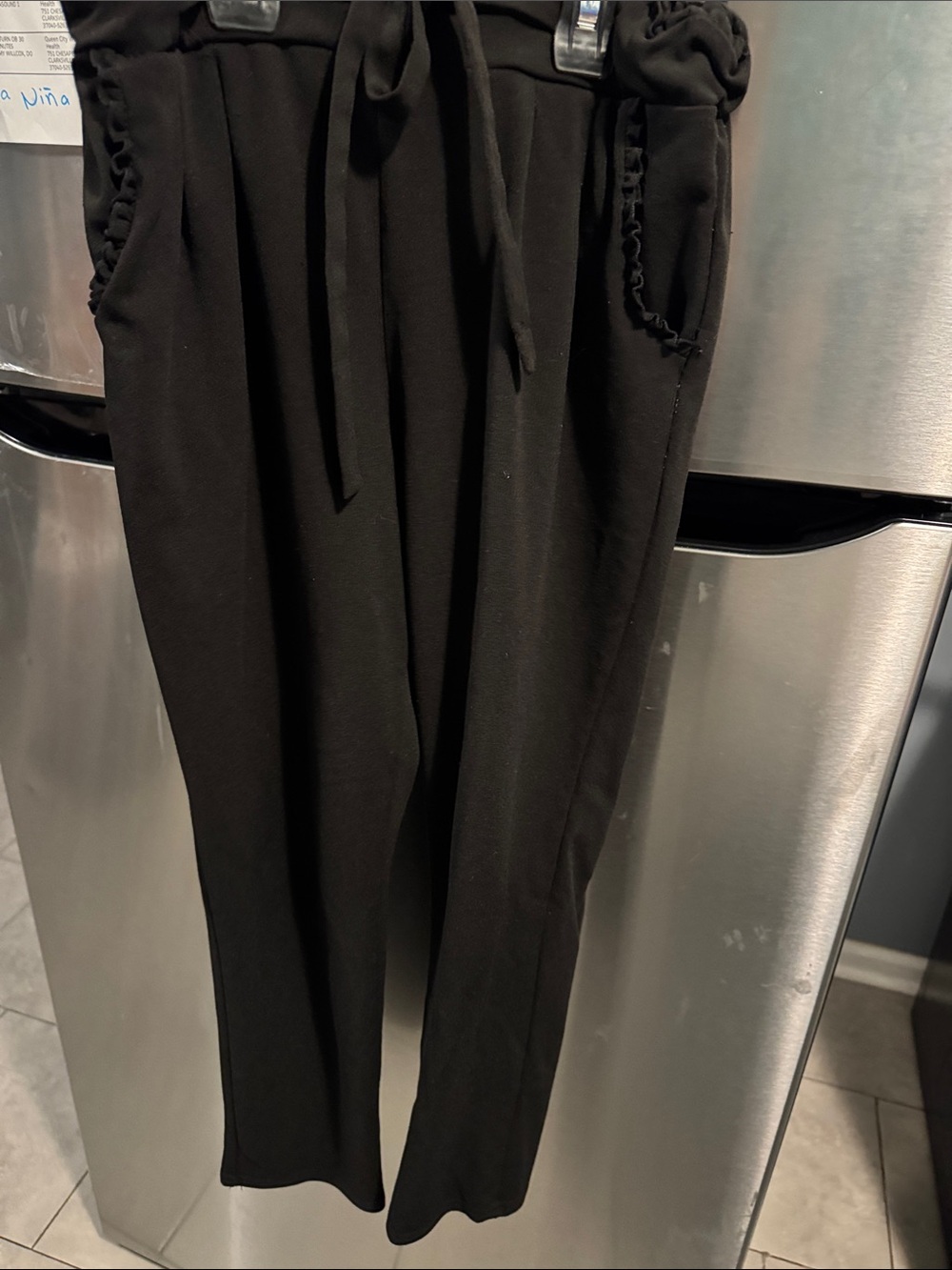 Black Men’s Drawstring Tapered Pants